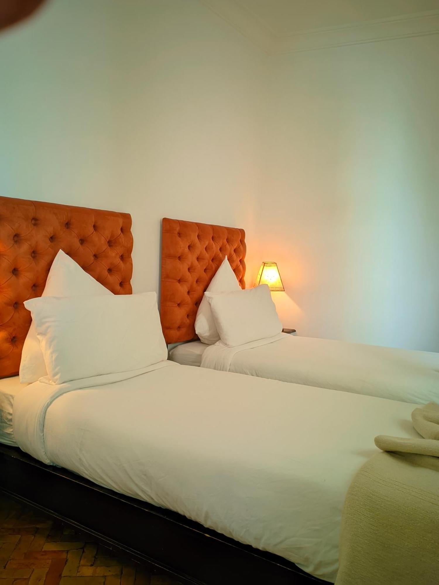 La Fontaine Bleue Hotel Szavíra Kültér fotó