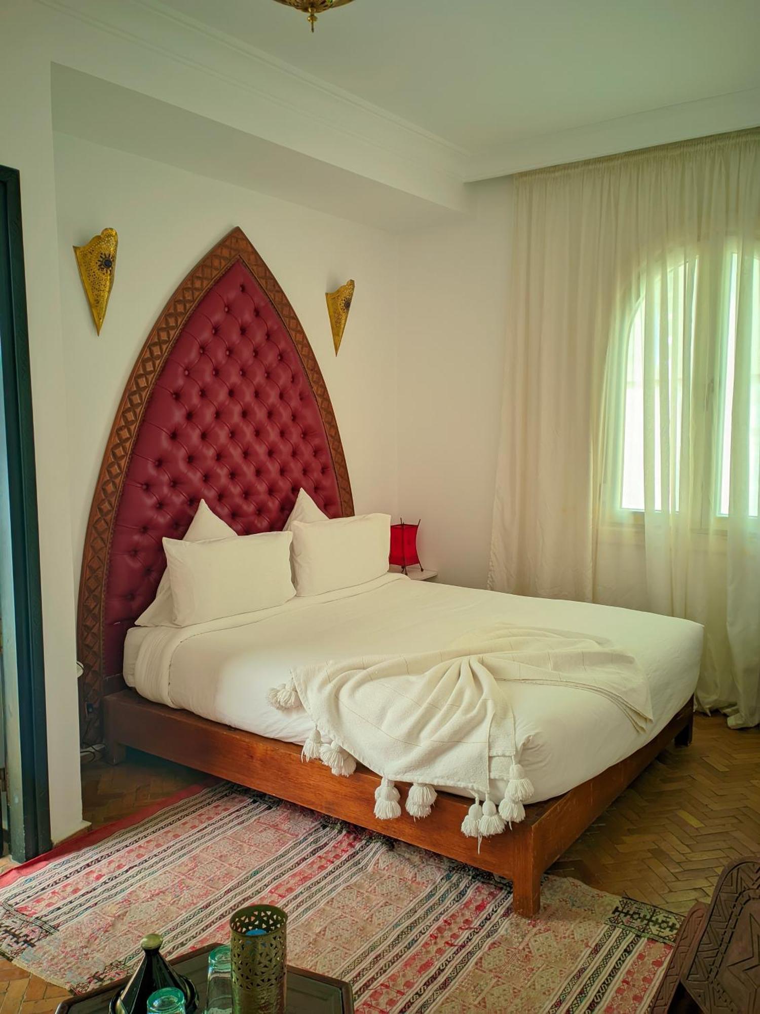 La Fontaine Bleue Hotel Szavíra Kültér fotó